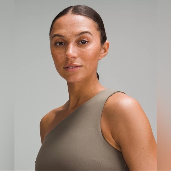 LULULEMON align asymmetrical one shoulder tank top taupe Nomad 10 - Picture 4 of 6